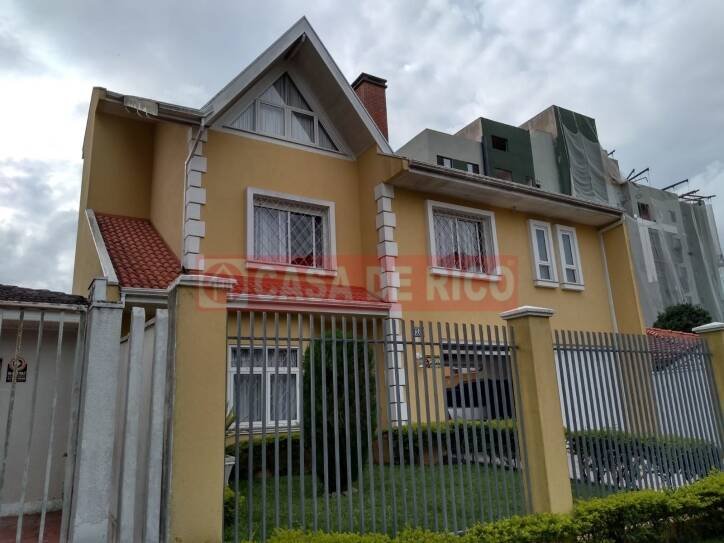 Casa Triplex - Venda - Vila Izabel - Curitiba - PR